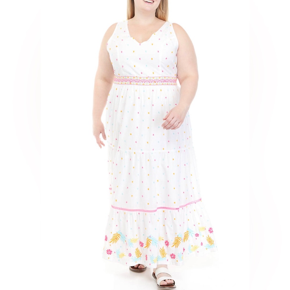 Crown & Ivy Plus Size Sleeveless Tie Back Maxi Dress